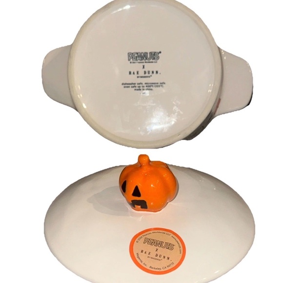 Rae Dunn Peanuts Halloween Snoopy Brie Baker Baking or Candy Dish with Lid NEW - Picture 5 of 6